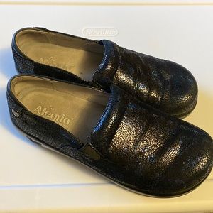 Alegria by PG Lite Leather Slip-on comfort Clog EU 40